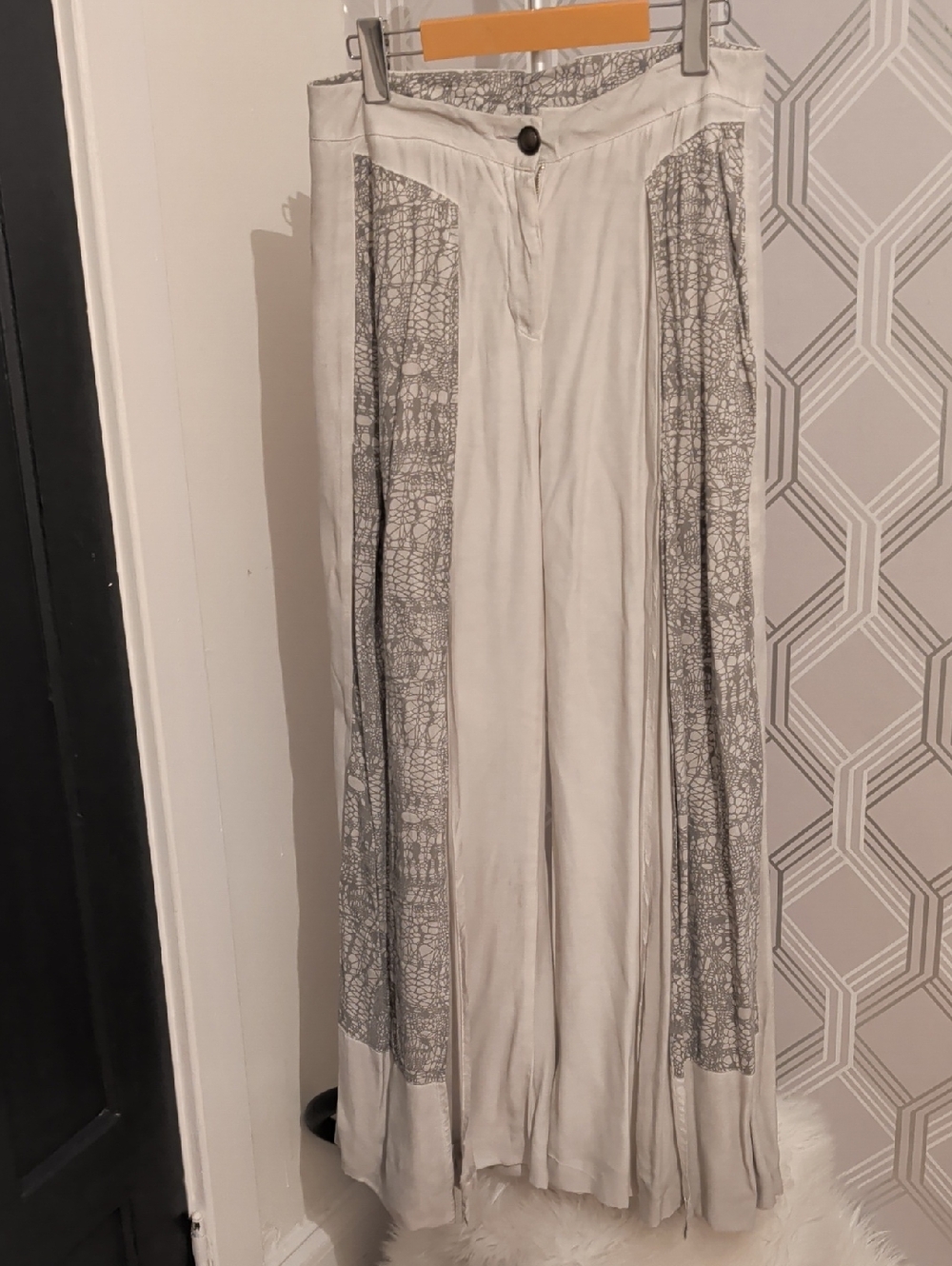 Wide Leg Panel Detail Pants - Light Gray